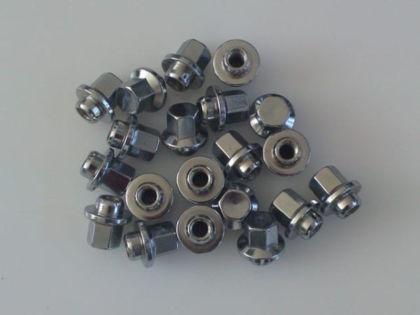 76--82 Wheel Lug Nuts , Aluminium ( set of 20 )
