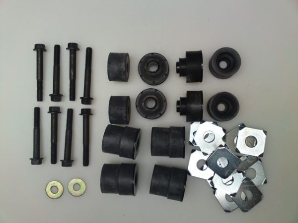 73--82 Mount Kit , Coupe / Conv kit