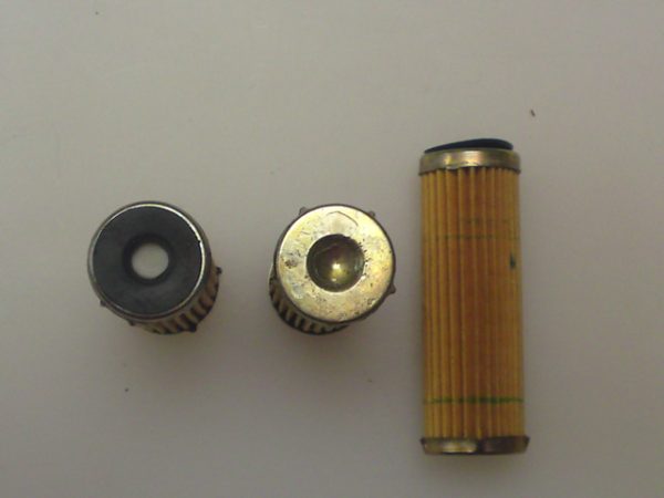 76--81 Fuel Filter Roch. Carb. ( in Carb. )