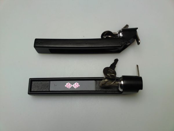 68--82 De Luxe T-Top Locks