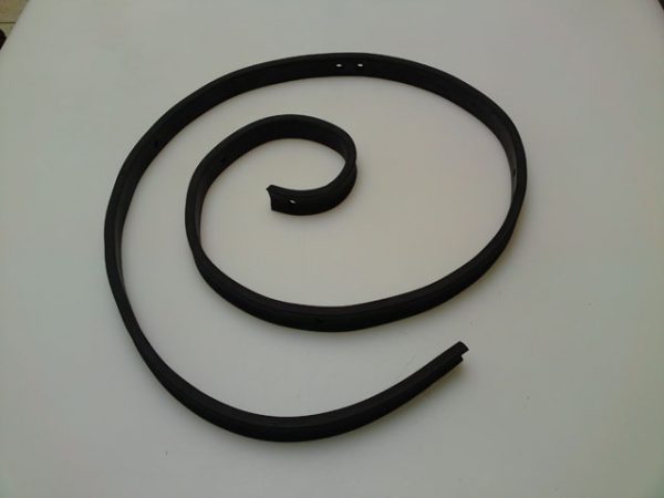 56--62 Windshield , Weatherstrip Lower