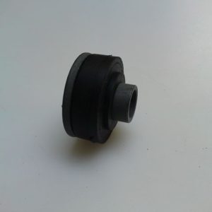 63--82 Diff. Mounting Front Upper  Mount