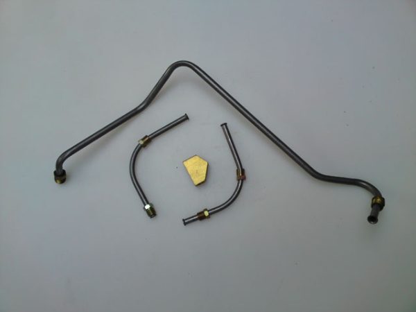 70--72 Fuel Line , 350 LT-1 ( 3 Lines , 1 Block )