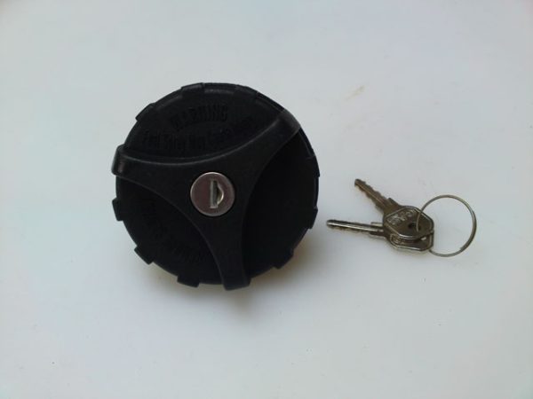 75--96 Locking Gas Cap