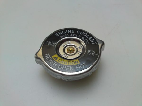 73--82, Cap , Radiator ( RC-33 Replacement )