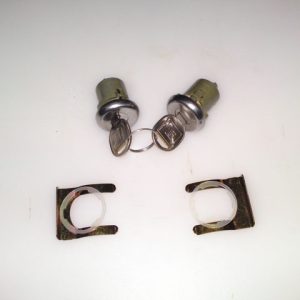 69--80 Doors w/Key w/o Electric Locks pr