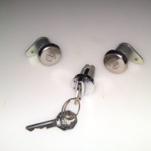 59--62 Ignition / Doors w/ Keys and Pawls