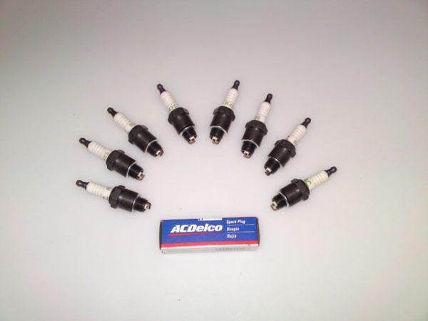 1968 Spark Plugs ( R43S )